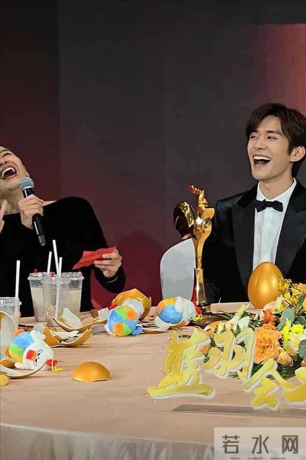 陈思诚获奖遭嘲，电影商业与艺术天平该倾向哪端？