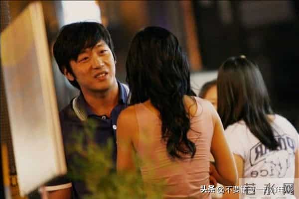 追击三部曲，紧张、清晰、流畅的故事，恐怖、压抑、绝望的风格