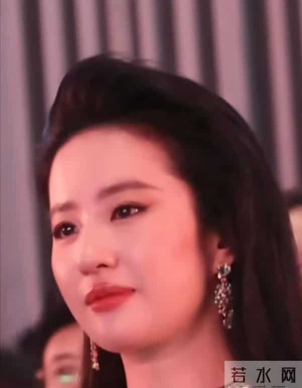 刘亦菲《近海新生》2025开播,这次要撕碎“花瓶”标签?