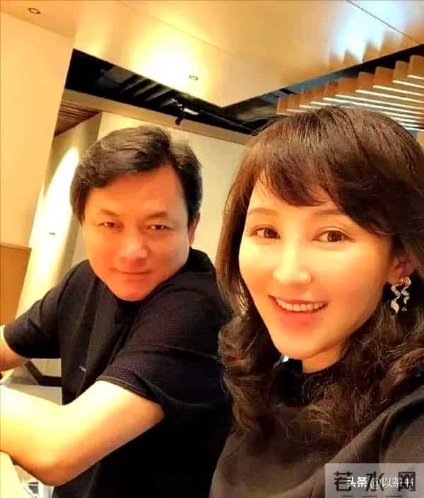 《唐诡》中的2对青梅竹马，和妻子9岁相识，恩爱多年同甘共苦