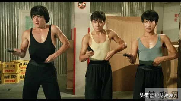 曾志伟或本色出演?直往关之琳怀里钻!