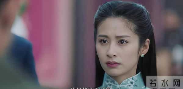 《隐锋》贾云英嫁吴仕仁藏胶卷，护父传情报，实为利益交换式掩护