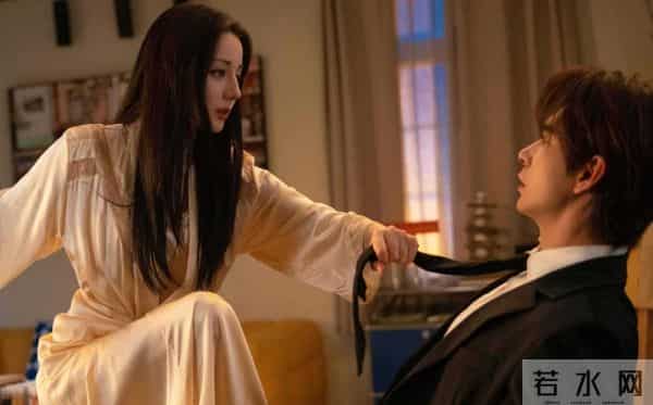 又一部“黑马剧”定档，将对打迪丽热巴的《枭起青壤》，难分胜负