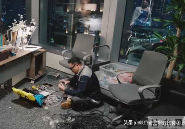 不止剧爽！25集《新闻女王2》剧中的“平衡术”，才是核心狠活！