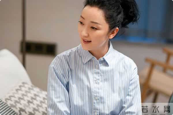 女人味多重要？《他为什么依然单身》张瑶出场，才知啥叫风情万种