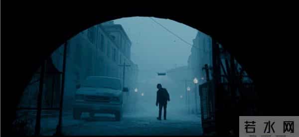 阴郁压抑的氛围基调!《重返寂静岭》电影新预告