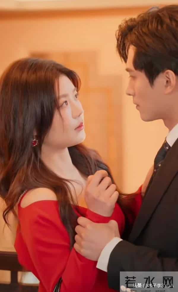 又欲又野！“吻戏狂魔”王皓祯爆款短剧推荐，张力拉满部部上头！