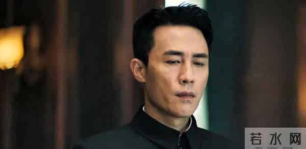 《隐锋》涂松岩透露秋荷不单纯，伏笔暗藏才知她藏着关键反转。