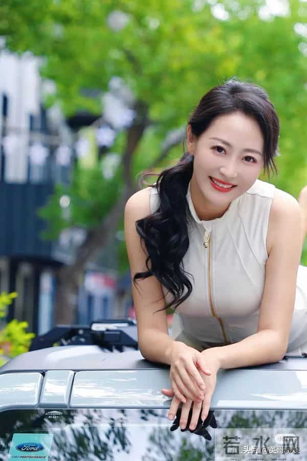 剧查查之夜官宣第5批阵容，个个来头不小，最后一位撞脸女星柳岩