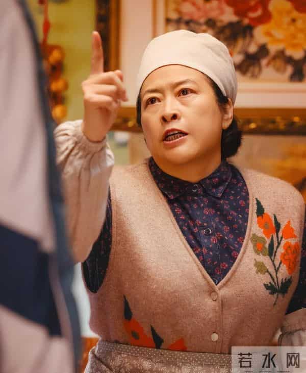 官方媒体犀利点评《四喜》，除童瑶、许娣表演不足外