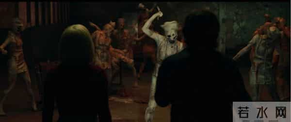 阴郁压抑的氛围基调!《重返寂静岭》电影新预告