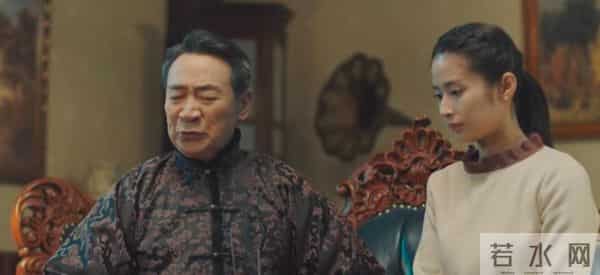 《隐锋》贾云英嫁吴仕仁藏胶卷，护父传情报，实为利益交换式掩护