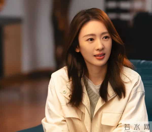 官方媒体犀利点评《四喜》，除童瑶、许娣表演不足外