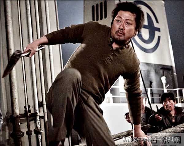 追击三部曲，紧张、清晰、流畅的故事，恐怖、压抑、绝望的风格