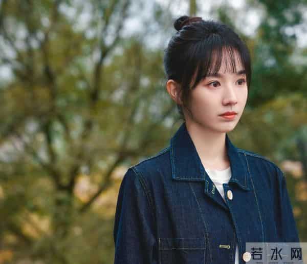 怀了就生是女性独立?《四喜》的“生育执念”,姑娘们应看清真相