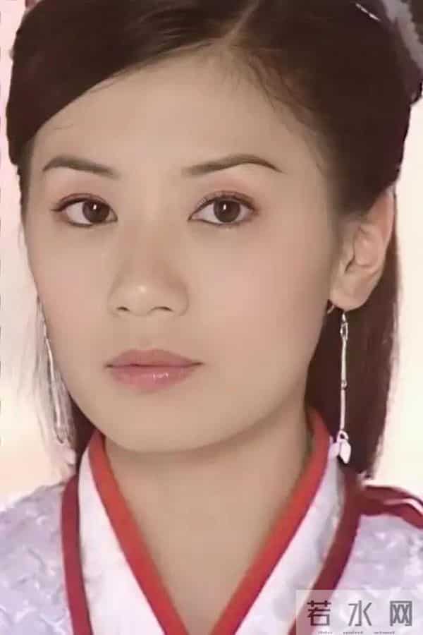 周芷若：“我问心有愧” VS 赵敏：“我偏要勉强”