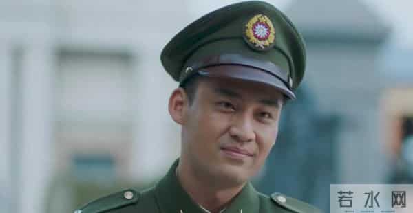 《隐锋》贾云英嫁吴仕仁藏胶卷，护父传情报，实为利益交换式掩护