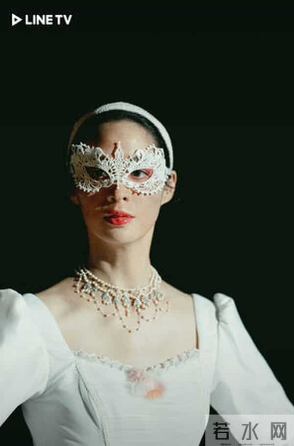 莫允雯《黑盒子》女儿罹怪病器官退化 她包下游乐园替女完成心愿