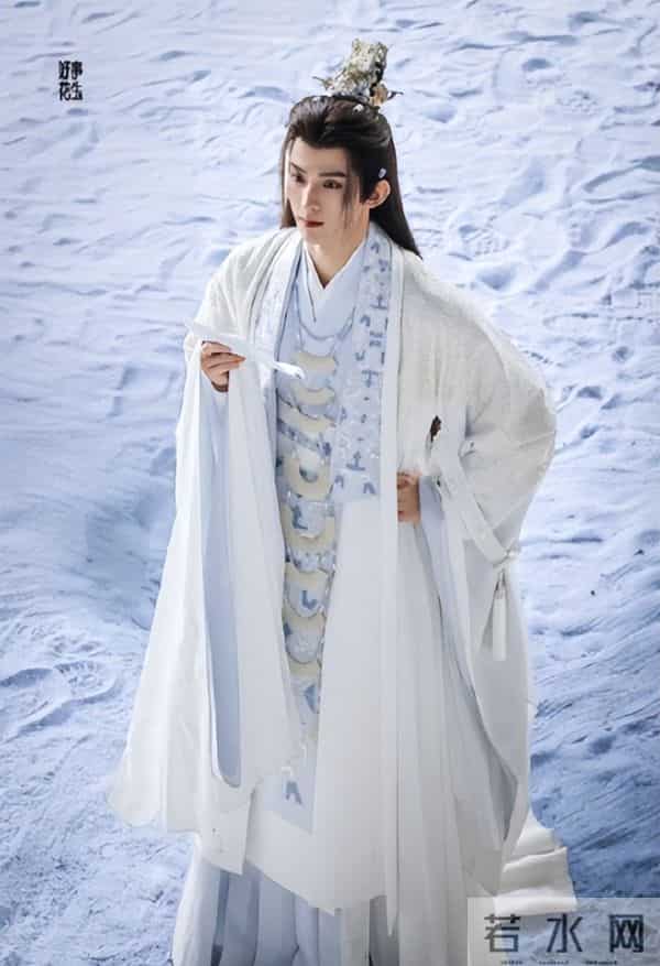 《水龙吟》破12亿,4人零差评,3人升咖, 2人翻红,1人昙花一现