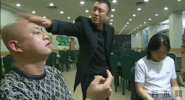 征服中下跪喊爷都是杜撰,现实中刘华强是如何征服实力更强的封彪