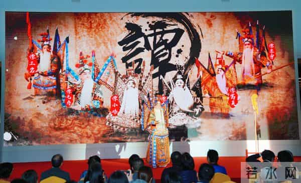 “愿这天可以写入影史”，120年后，他们在上海重现《定军山》