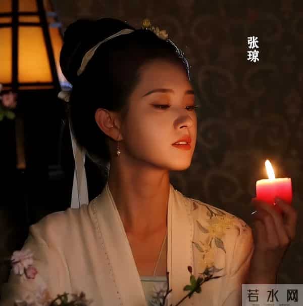 郭宇欣又惊艳了!新剧演“泼辣女”出圈,谁说只有满腹赘肉才真实