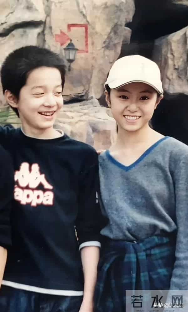 《唐诡》中的2对青梅竹马，和妻子9岁相识，恩爱多年同甘共苦