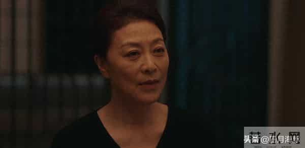 《四喜》:何丽华为什么会为10 万元的祖传玉镯崩溃中风?