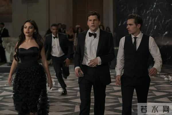 等了九年,救市大片...