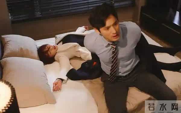 香艳名场面打卡！《恋爱的味道》泌尿女医生，硬刚妇产男邻居