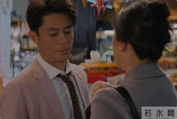 女人味多重要？《他为什么依然单身》张瑶出场，才知啥叫风情万种