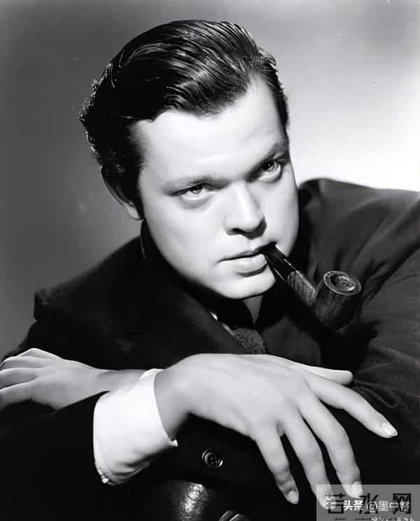 电影被封40年!男主角开拍三周就逃跑,全剧组被迫重拍,内幕公开