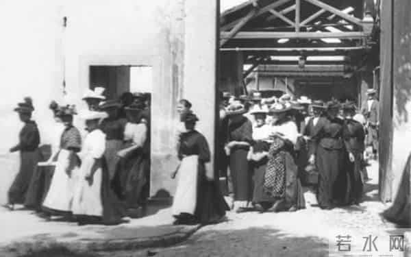 1895：电影诞生的历史瞬间与全球影响