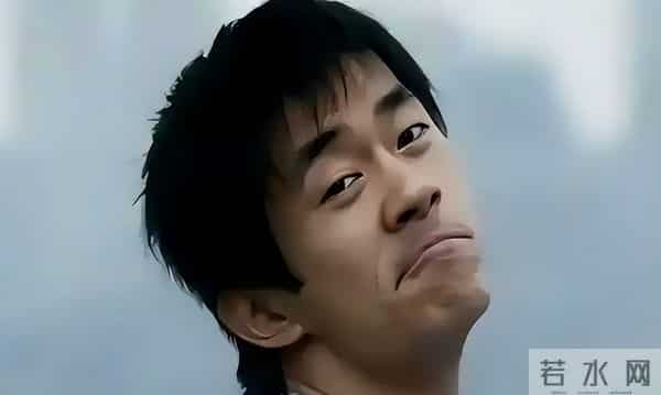 打破天花板仅4天，央视二次点名易烊千玺，让整个演艺圈沉默了