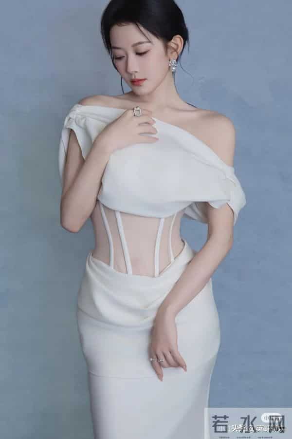 红果人气演员总榜大洗牌，韩雨彤蝉联榜首，王皓祯男演员排第一