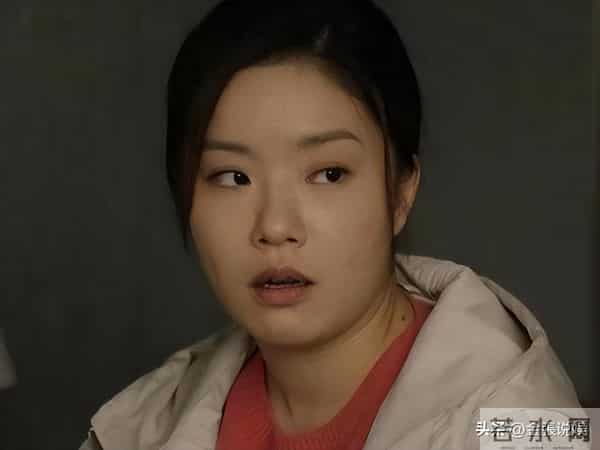 导演也没想到，只是请王菊来演个配角，结果她却把主角的风头抢了