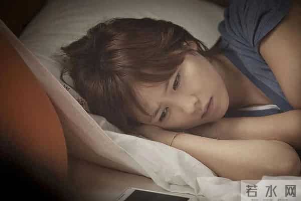 比剧情更戳人的隐秘交锋:三部作品解锁人性深处的未说之秘