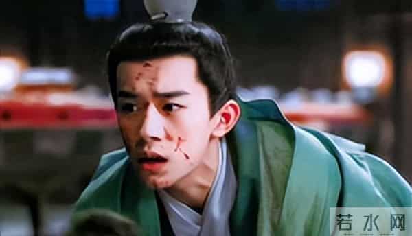 打破天花板仅4天，央视二次点名易烊千玺，让整个演艺圈沉默了