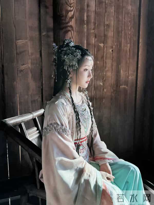 《水龙吟》:原来她才是真的琅琊公主?难怪柳眼知道蝴蝶刺青啊!