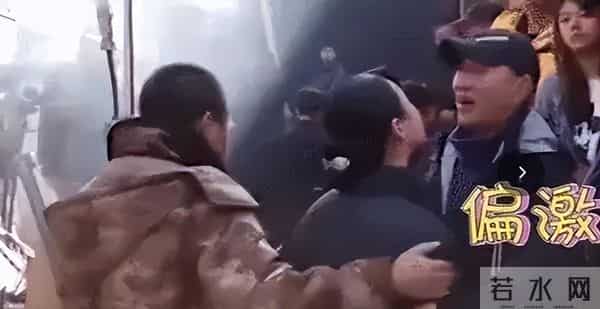 因炫耀身份惨遭封杀，求拍“裸戏”升职！难怪连张颂文都嫌弃她！