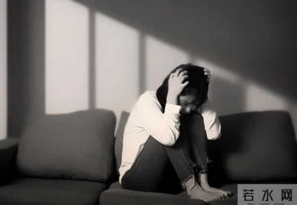 饭圈包场大战升级!千万包场数据造假,平台闷声赚疯了