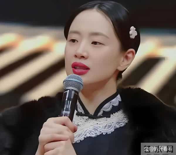 因炫耀身份惨遭封杀，求拍“裸戏”升职！难怪连张颂文都嫌弃她！