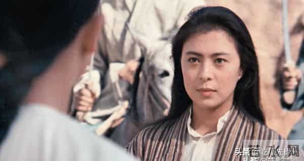 笼民：铁笼内外的人生百态，香港往事的时代缩影