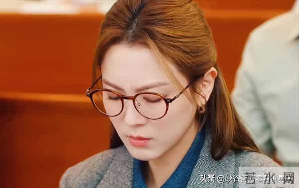 不止剧爽！25集《新闻女王2》剧中的“平衡术”，才是核心狠活！