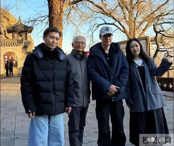 李乃文也没想到，朱媛媛离世仅半年，辛柏青已经走上了另一条路