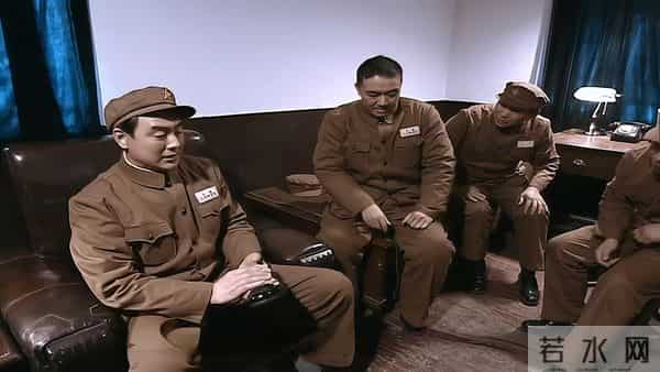 《亮剑》李云龙和丁伟，谁的实力更强一些呢？毕竟后期都是少将