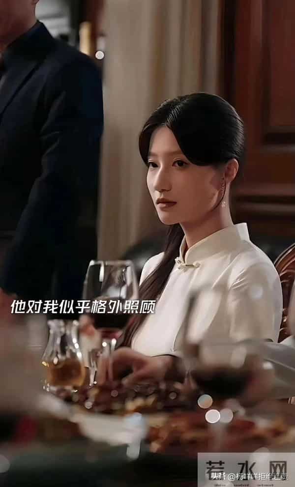 小孩叔刘萧旭又杀疯了!《掌心窥爱》首日7907万热度并且三榜第一