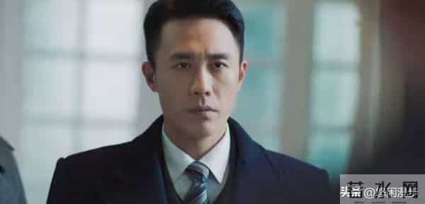 《隐锋》谍战狠人：李亨身边的结巴小弟，竟是埋了最久的致命暗雷