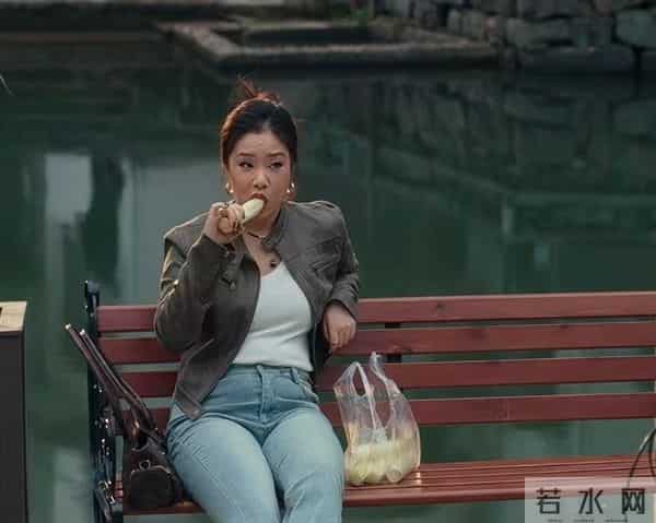 《四喜》她33岁单身微胖有小肚子，女团选秀出道，和杨超越同一届