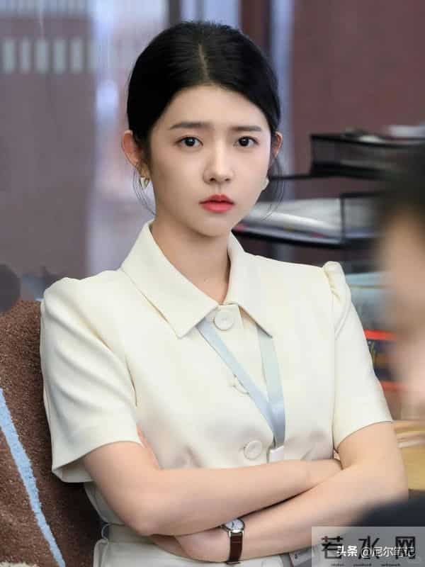 央视开播!24集都市职场剧来袭,看完阵容之后,我想说:此剧要爆